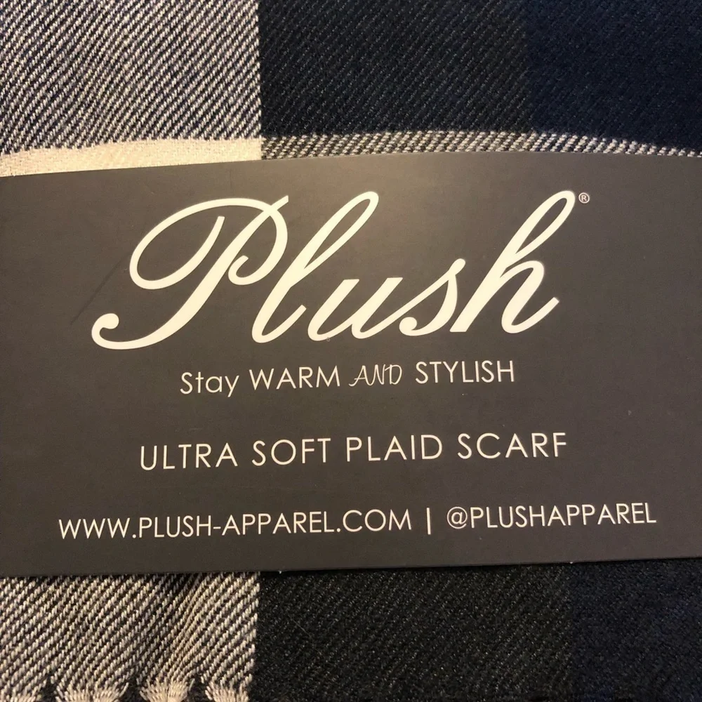 Plush Ultra Soft Plaid Scarf